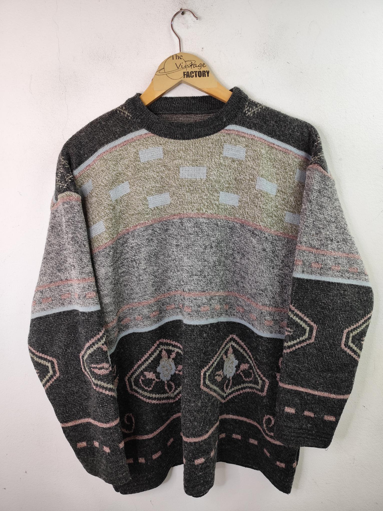 Vintage Knitted Sweater Wool Grey Flowers Print & Round Neck XL