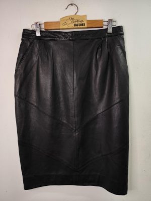 Leather skirt vintage Black & Pockets midi L