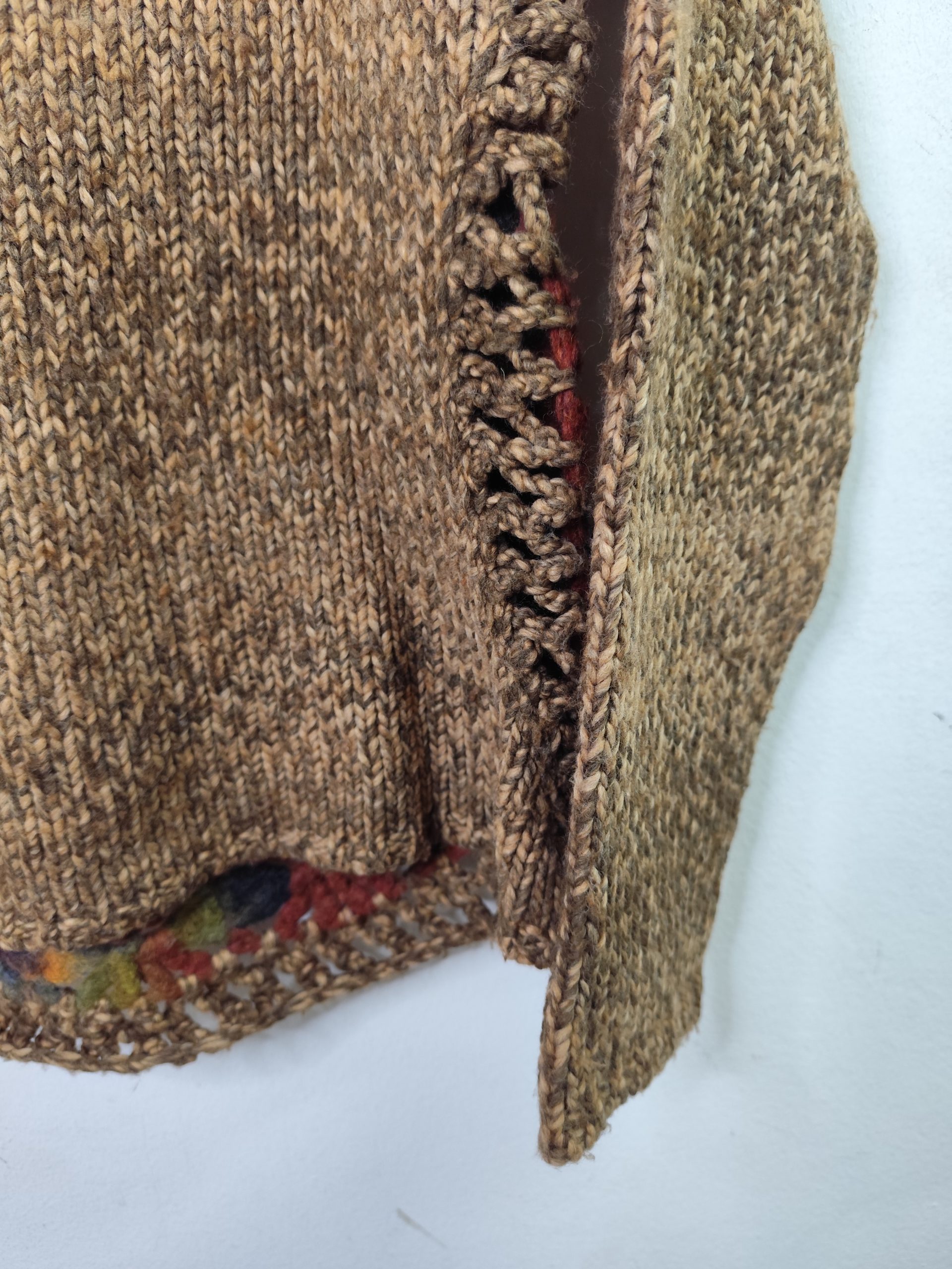 Donna Handmade vintage wool Knitted sweater Brown & Flowers M L - Imagen 5