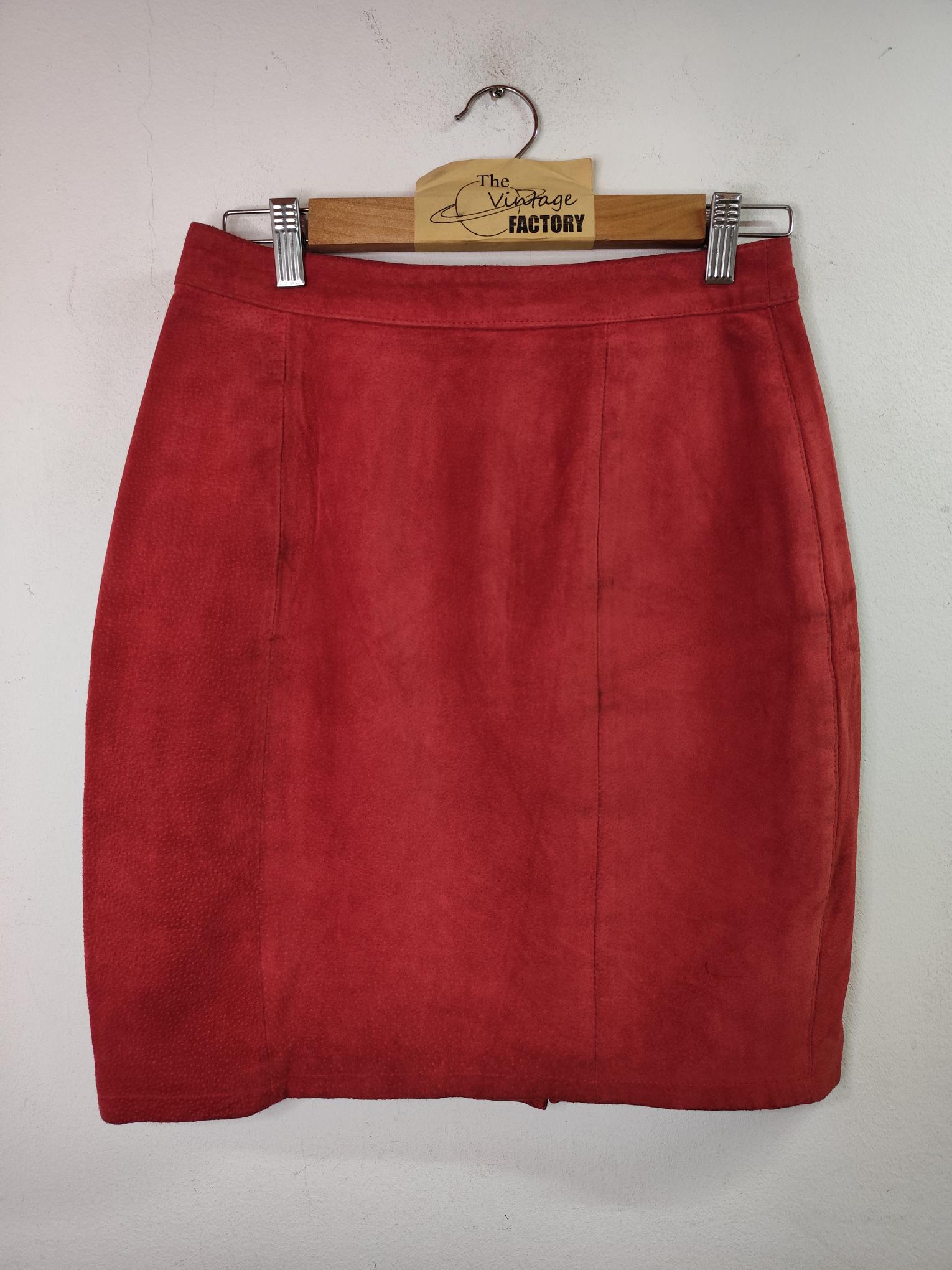 Global Identity Suede skirt vintage Red & Short XS S