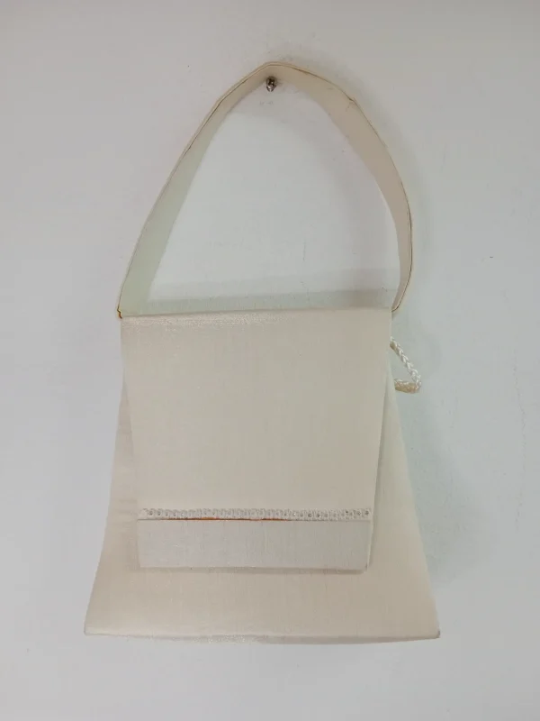 Vintage party guest white bag