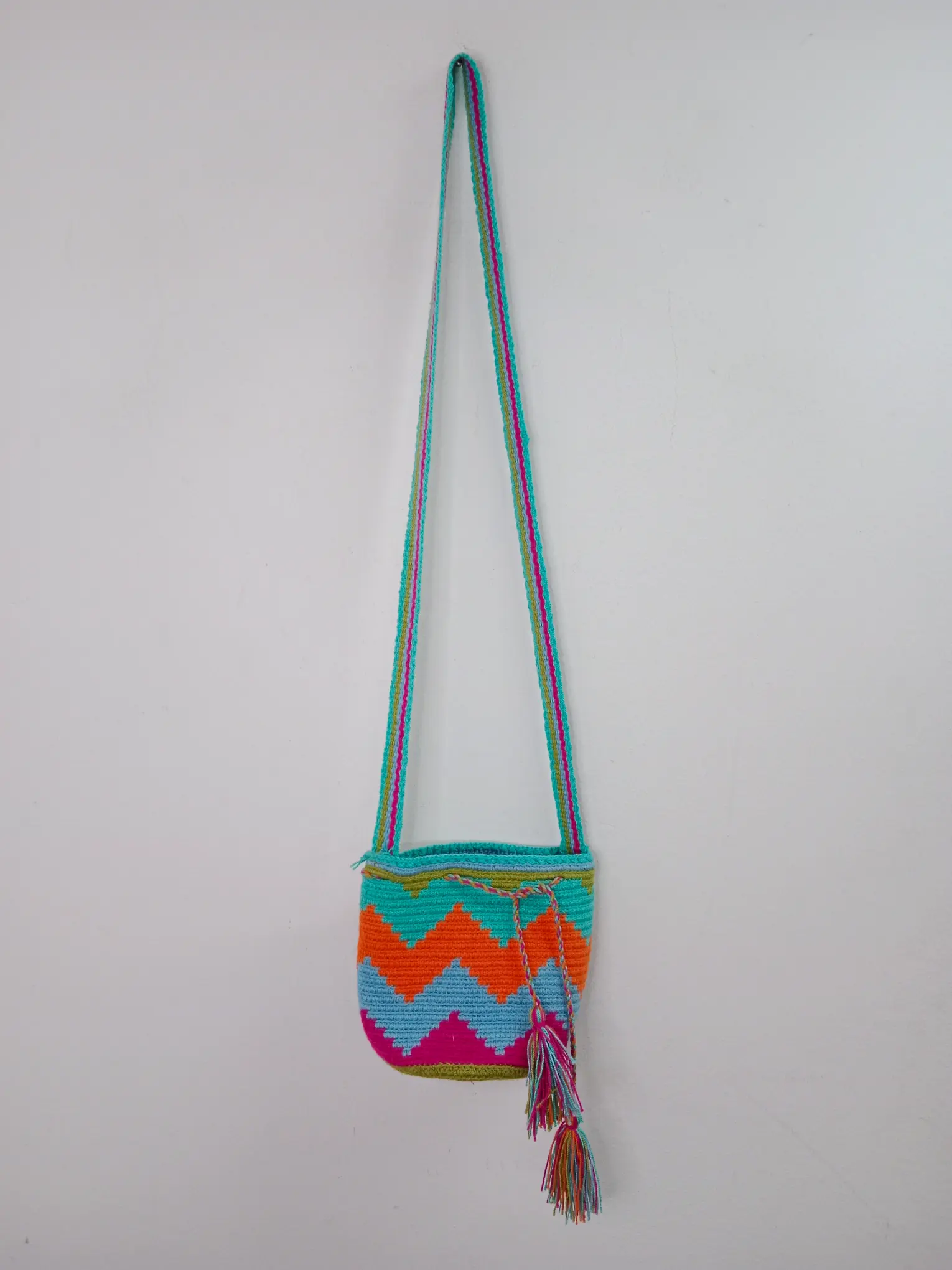 Vintage handmade crochet bag blue pink & orange - Imagen 2