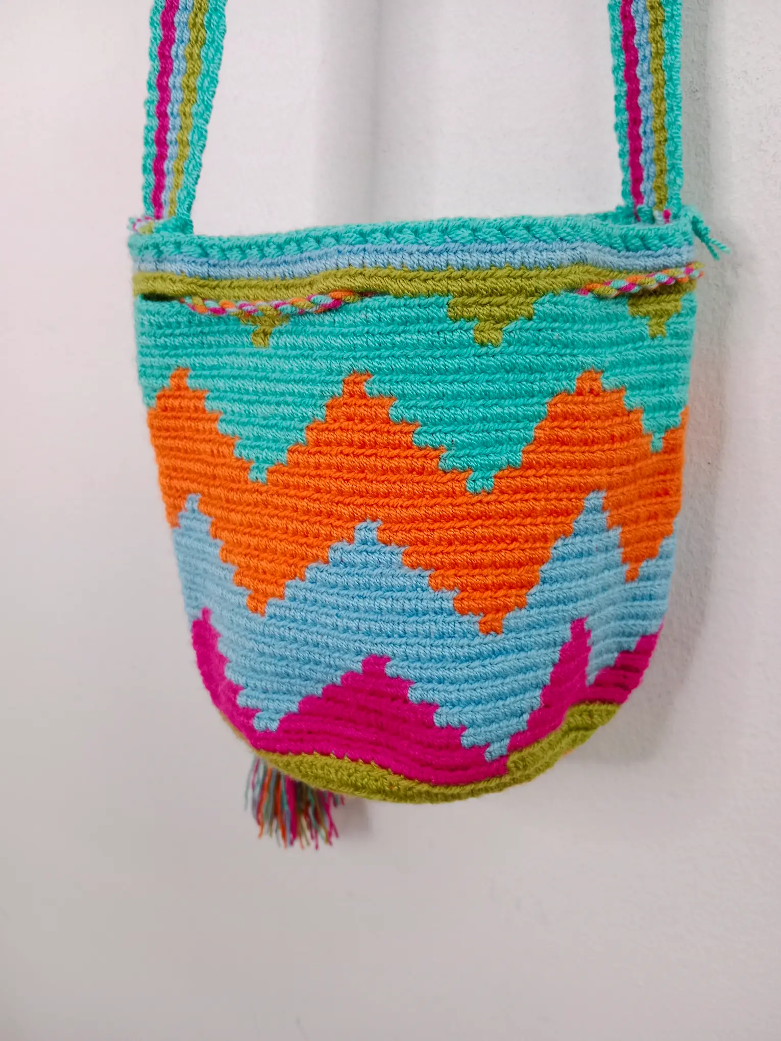 Vintage handmade crochet bag blue pink & orange - Imagen 3