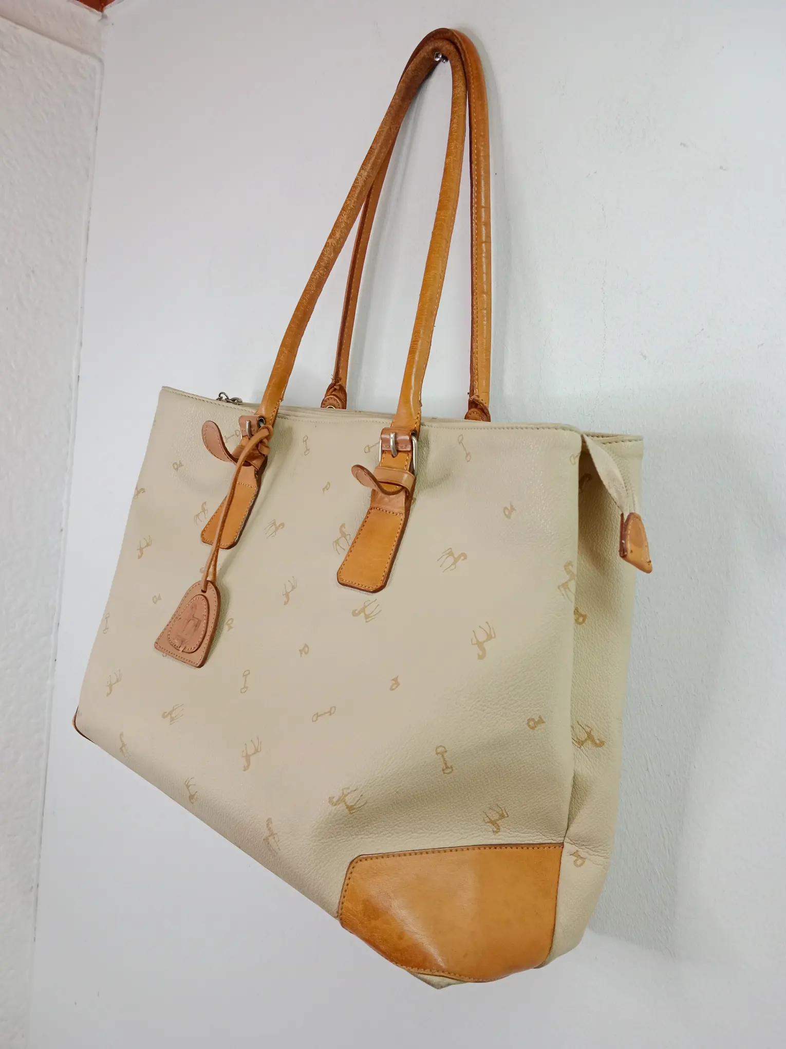 Petusco vintage leather shopper bag beige & camel brown - Imagen 2