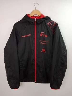 Le Coq Sportif cortavientos negro capucha S