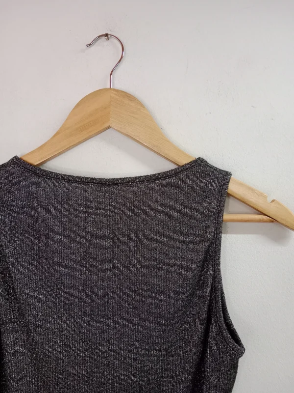 Vintage Y2K italian tank t-shirt silver & round neck S M - Imagen 3